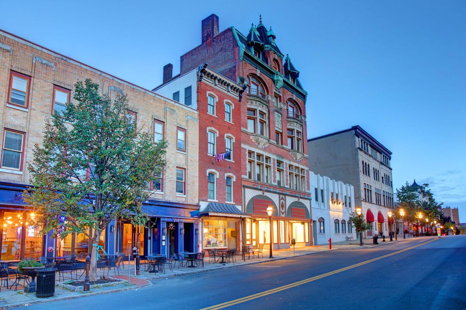 Neighborhood Retail and Mixed Use: Tight Market, Older Stock, Where the Wins Are